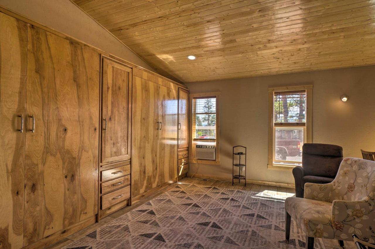 Mountain Cabin, Walk To Diningandmemorial Park! Woodland Park Exterior photo